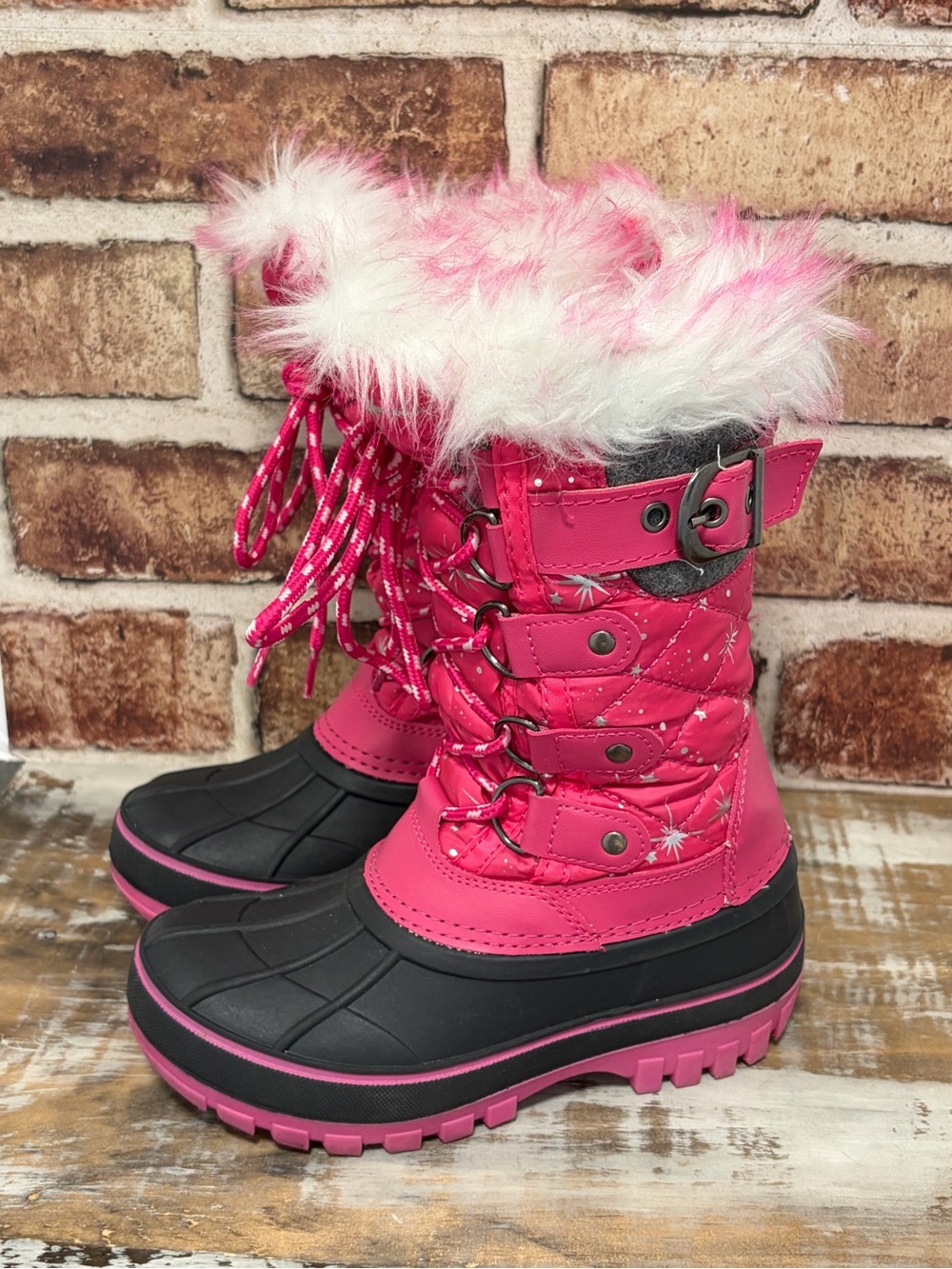 Dream Pairs Girls Tall Zip Up Snow Boots - Like New
